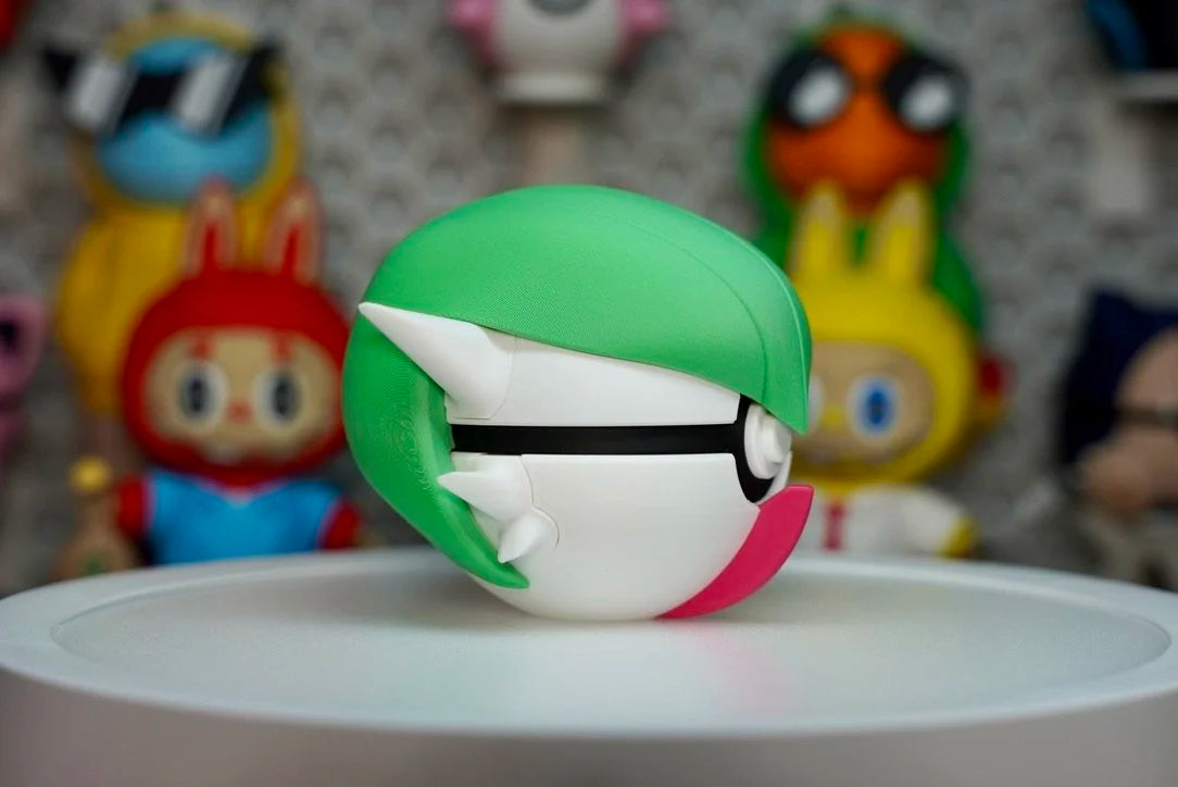 Pokémon-Inspired 3D Printed Poké Ball – Gardevoir