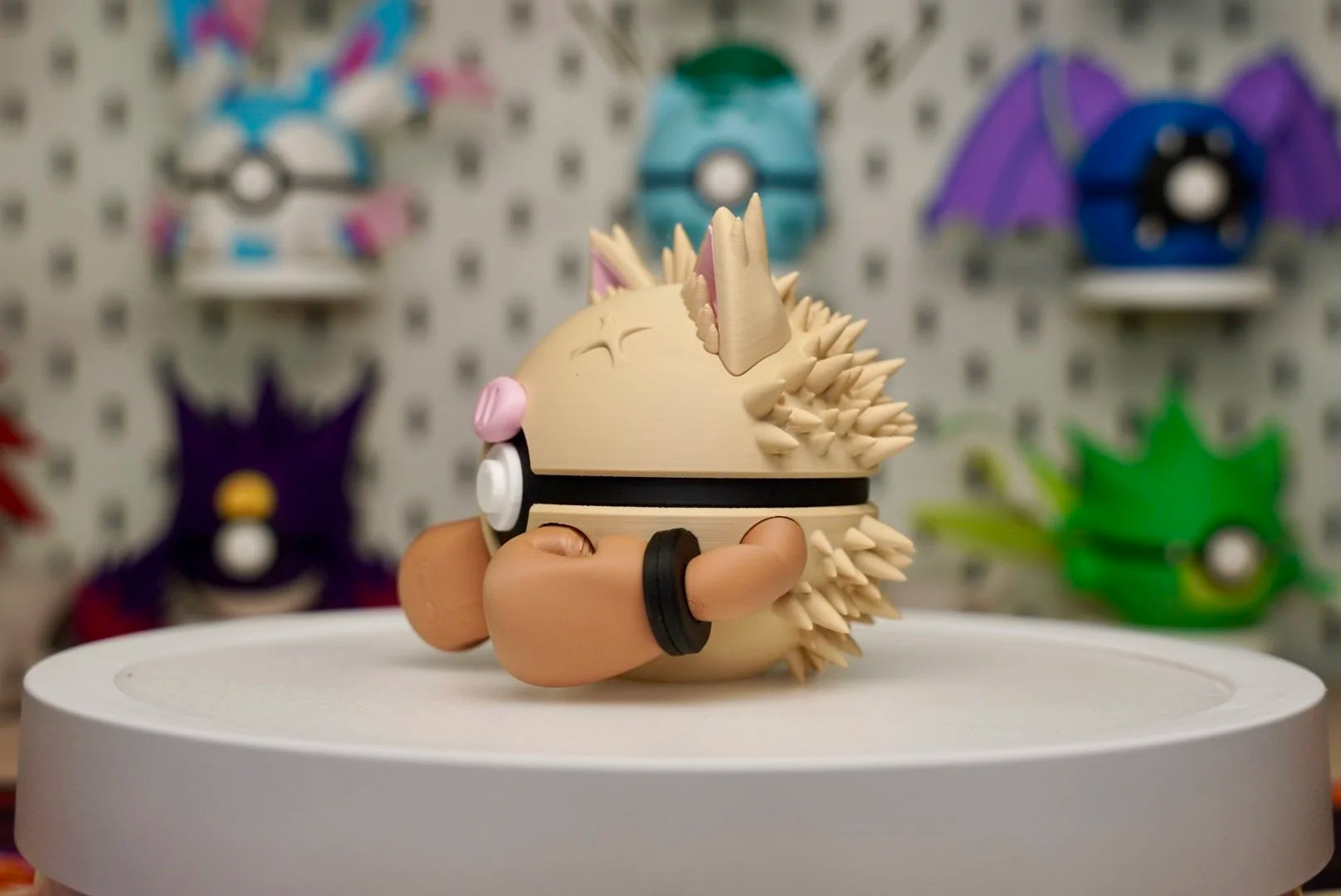 Pokémon-Inspired 3D Printed Poké Ball – Primeape