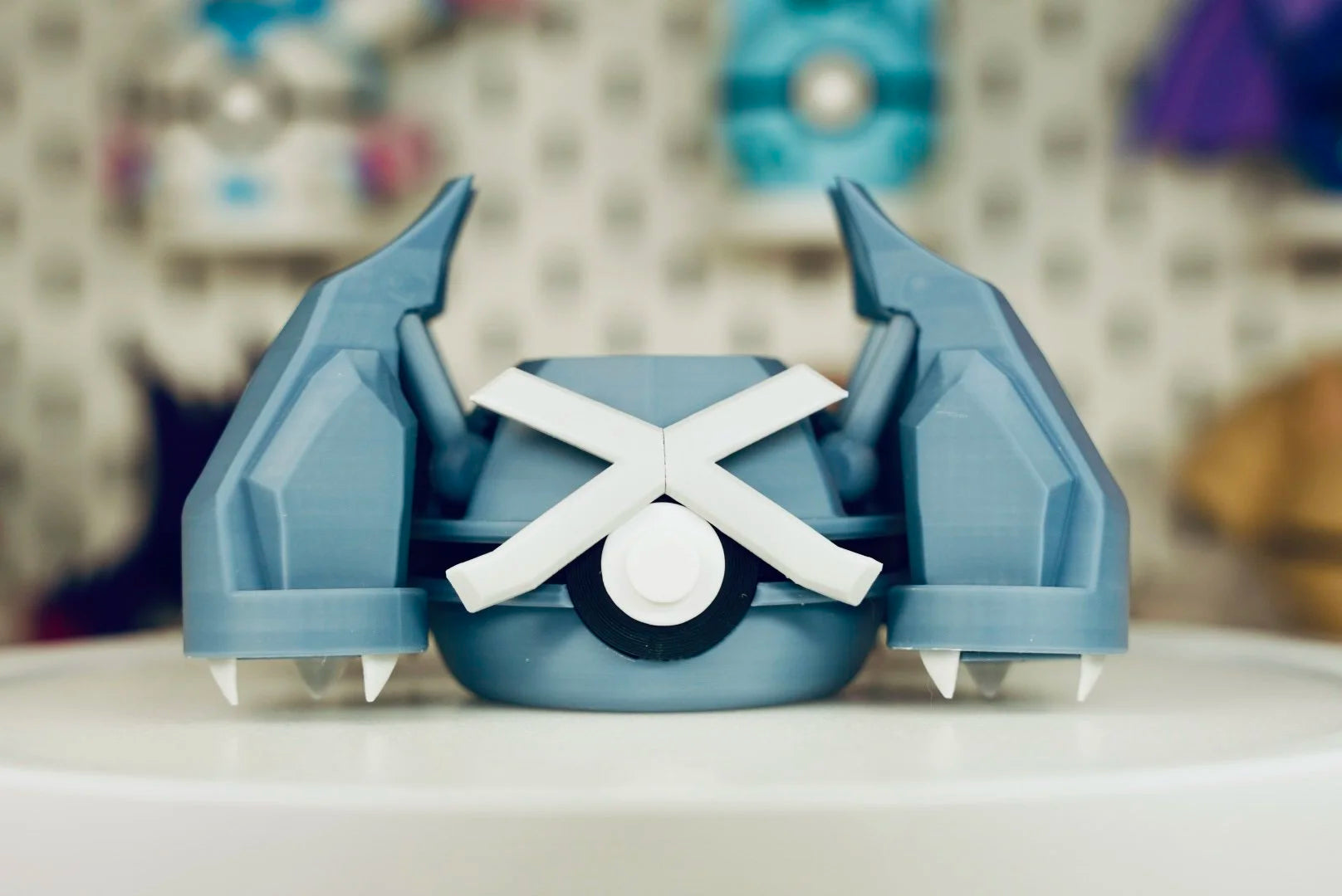 Pokémon-Inspired 3D Printed Poké Ball – Metagross