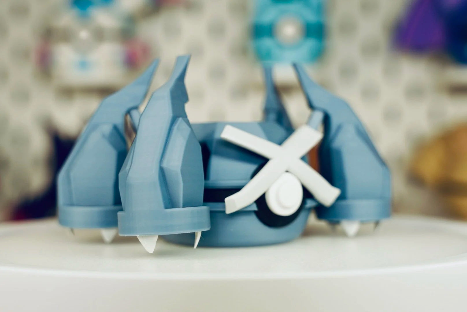 Pokémon-Inspired 3D Printed Poké Ball – Metagross