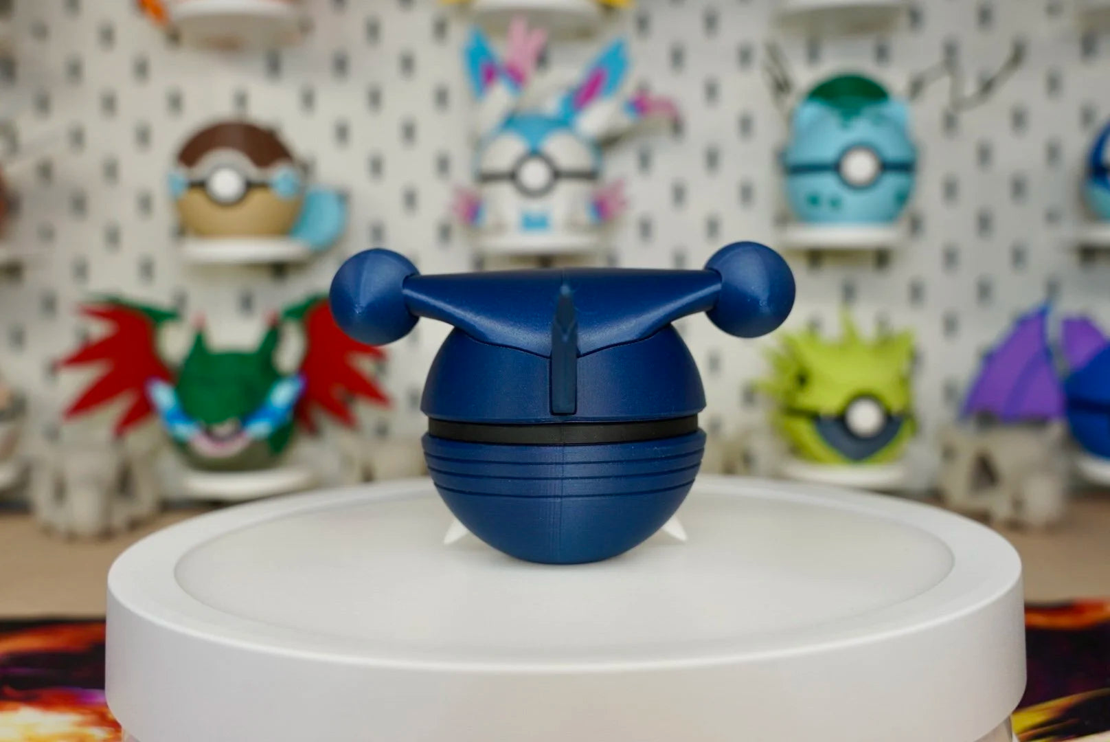 Pokémon-Inspired 3D Printed Poké Ball – Garchomp