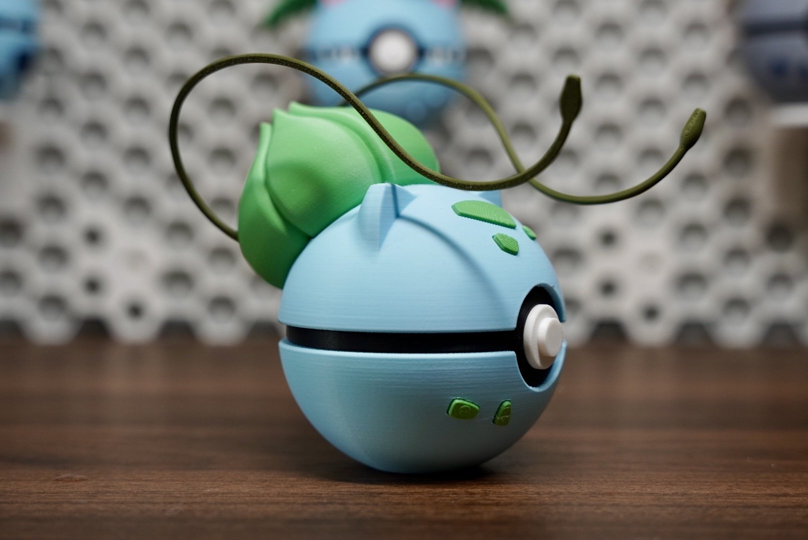 Pokémon-Inspired 3D Printed Poké Ball – Bulbasaur