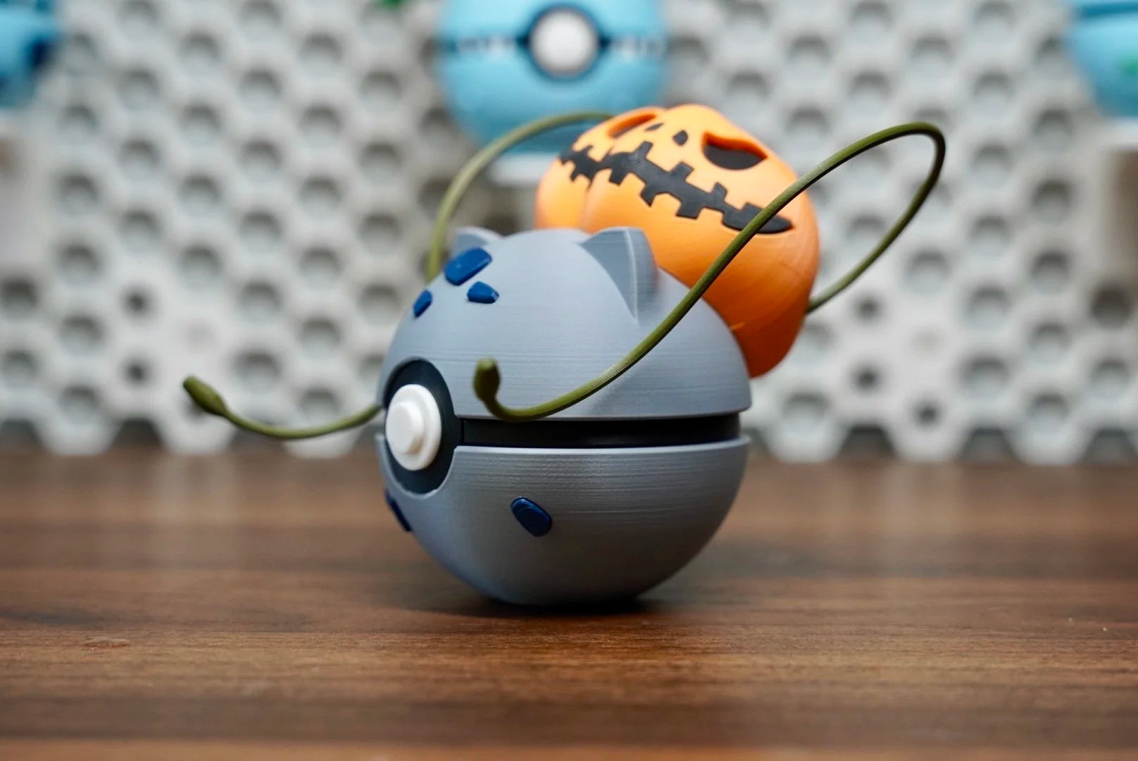 Pokémon-Inspired 3D Printed Poké Ball – Bulbasaur