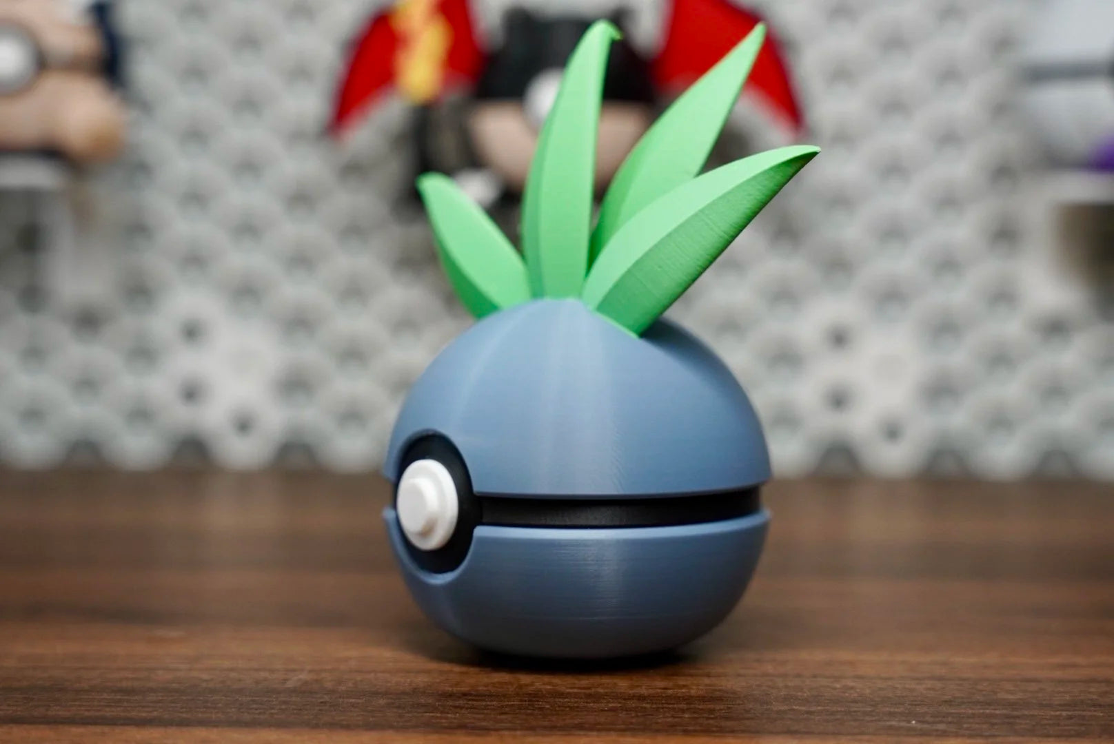 Pokémon-Inspired 3D Printed Poké Ball – Oddish