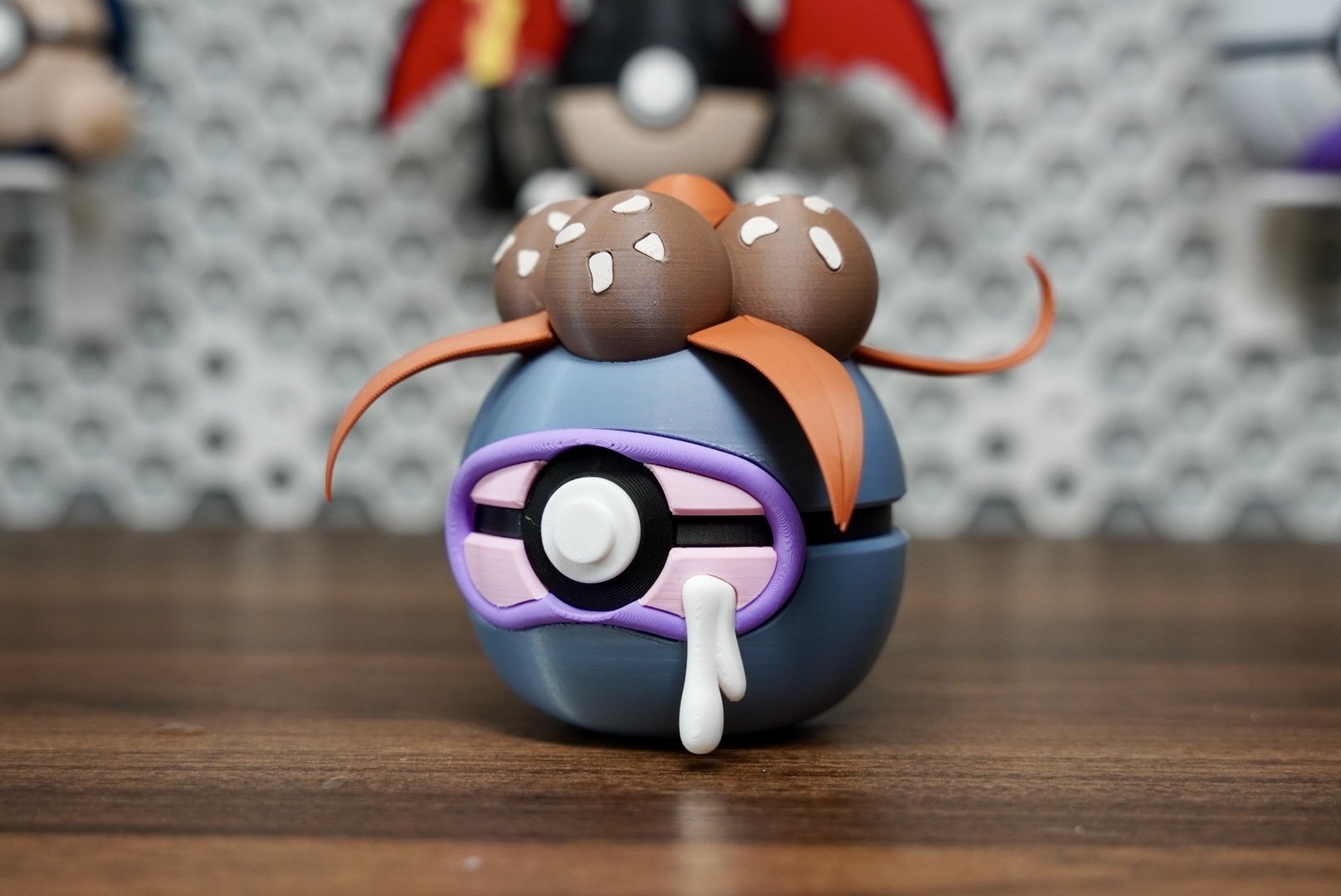 Pokémon-Inspired 3D Printed Poké Ball – Gloom