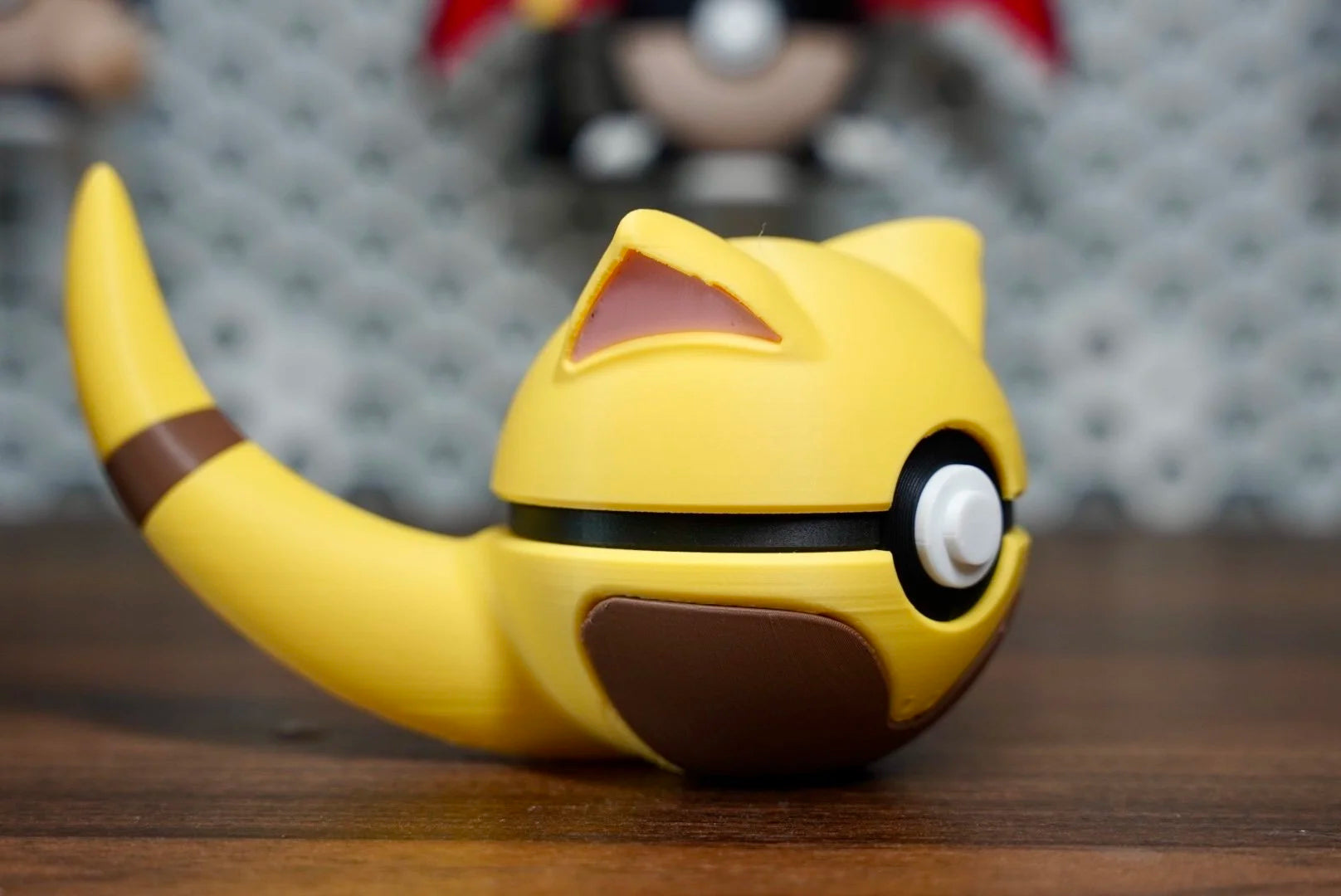 Pokémon-Inspired 3D Printed Poké Ball – Abra