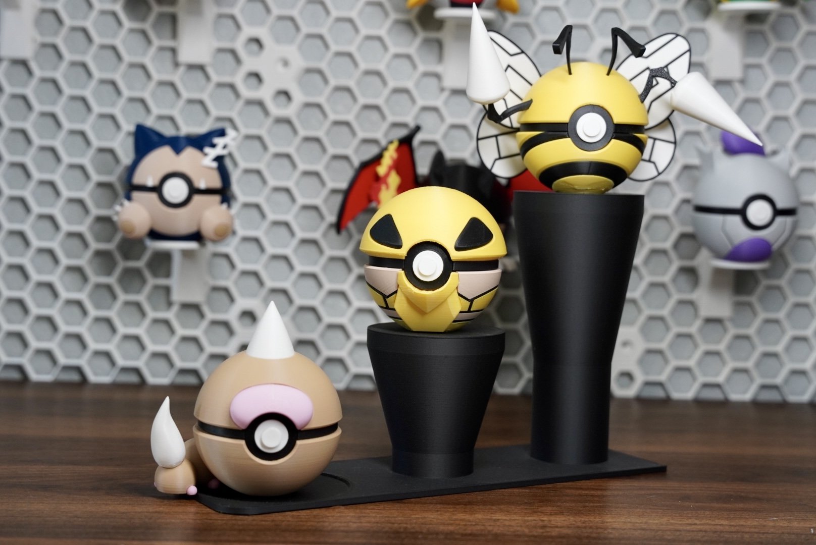 Pokémon-Inspired 3D Printed Poké Ball – Kakuna