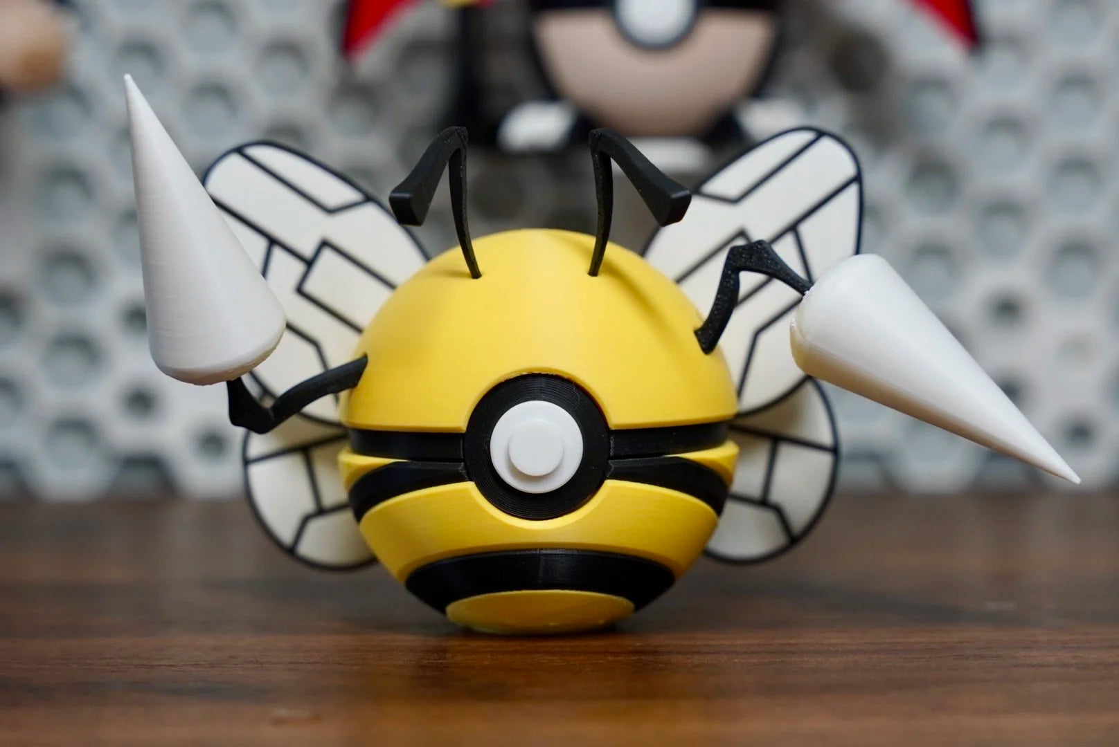 Pokémon-Inspired 3D Printed Poké Ball – Beedrill