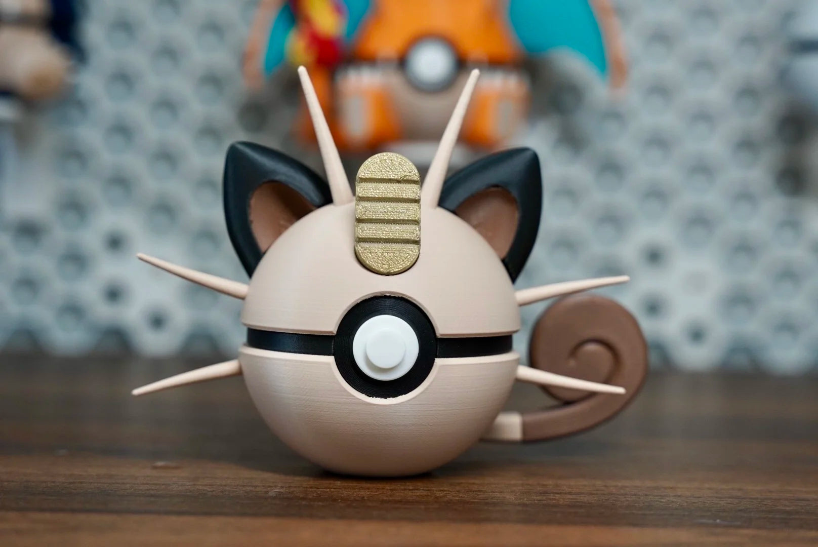 Pokémon-Inspired 3D Printed Poké Ball – Meowth