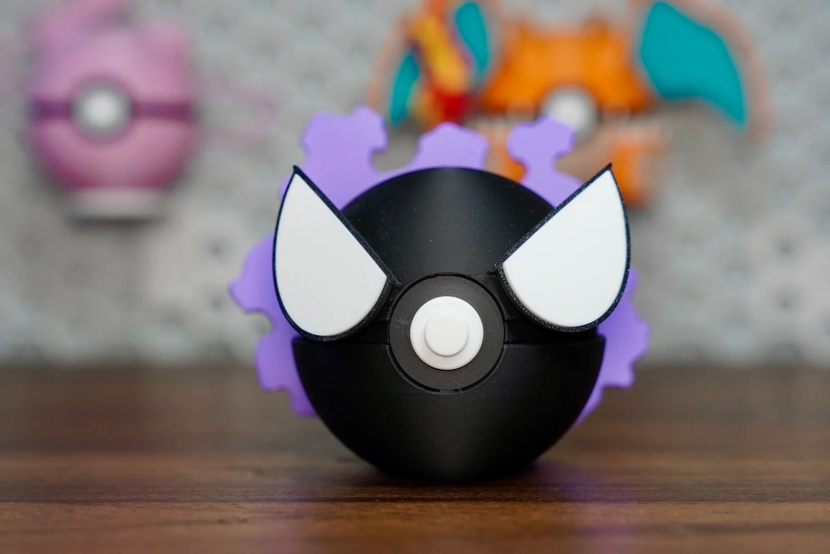 Pokémon-Inspired 3D Printed Poké Ball – Gastly