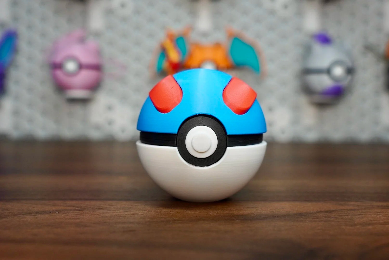 Great Ball Poké Ball Replica – 3D Printed Display Prop with Optional Opening Feature