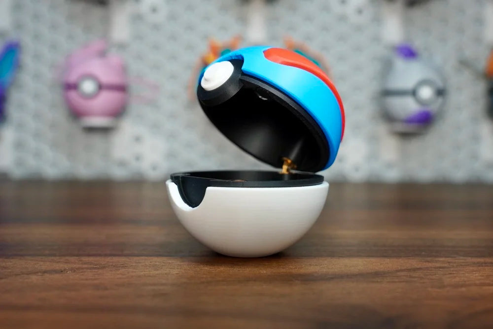 Ultra Ball Poké Ball Replica – 3D Printed Display Prop with Optional Opening Feature