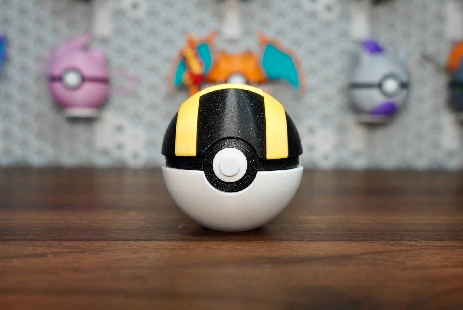 Ultra Ball Poké Ball Replica – 3D Printed Display Prop with Optional Opening Feature
