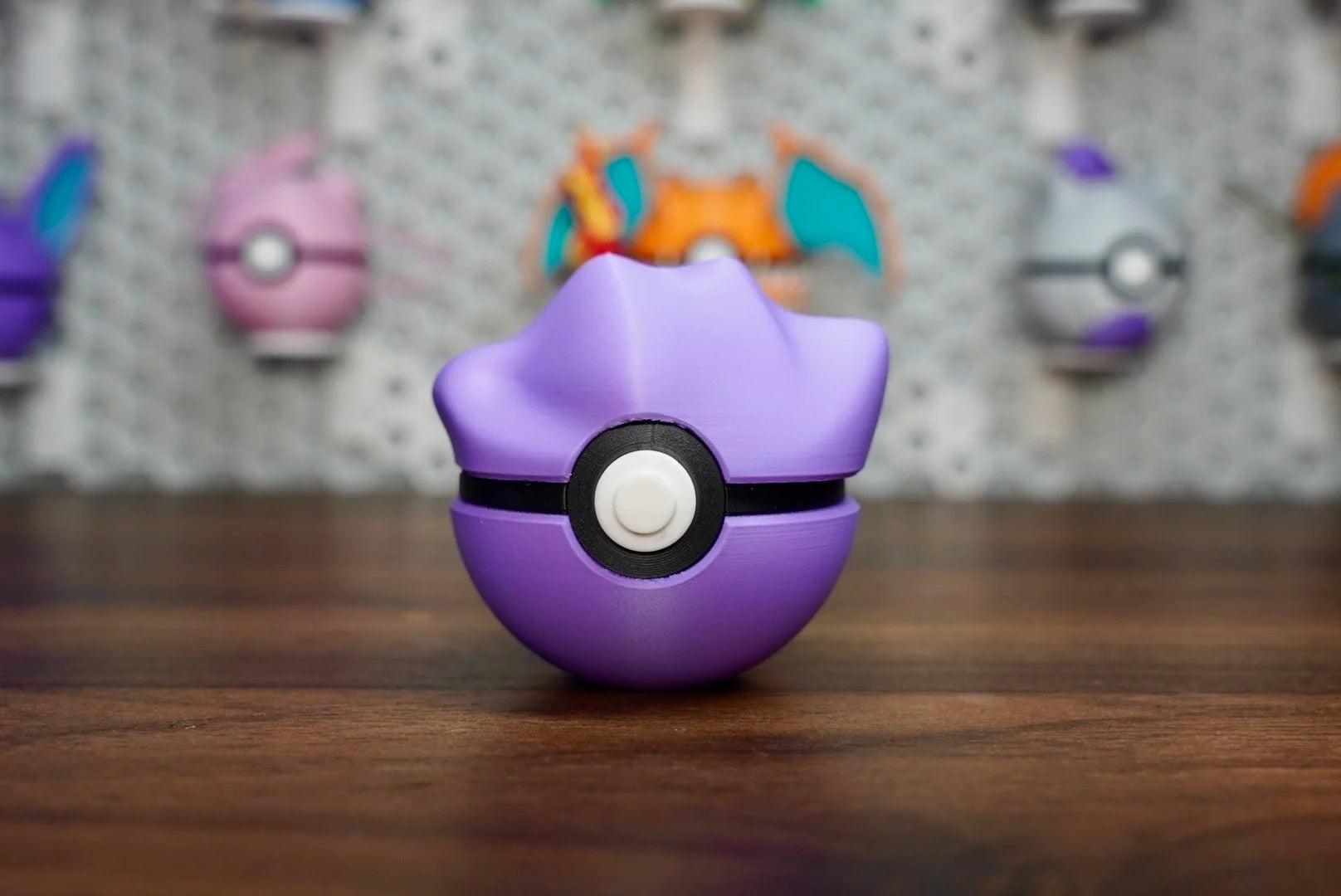 Pokémon-Inspired 3D Printed Poké Ball – Ditto