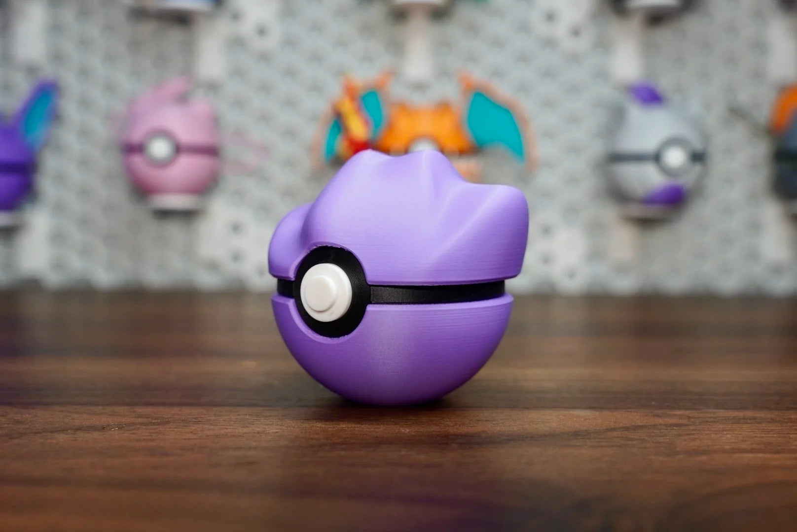 Pokémon-Inspired 3D Printed Poké Ball – Ditto