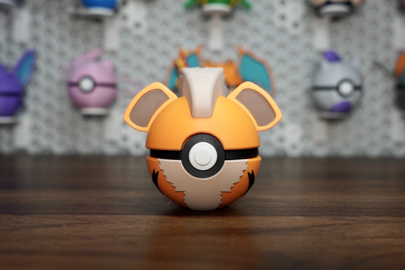 Pokémon-Inspired 3D Printed Poké Ball – Growlithe