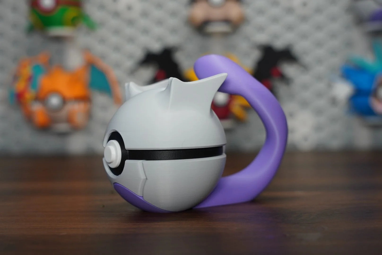 Pokémon-Inspired 3D Printed Poké Ball – Mewtwo