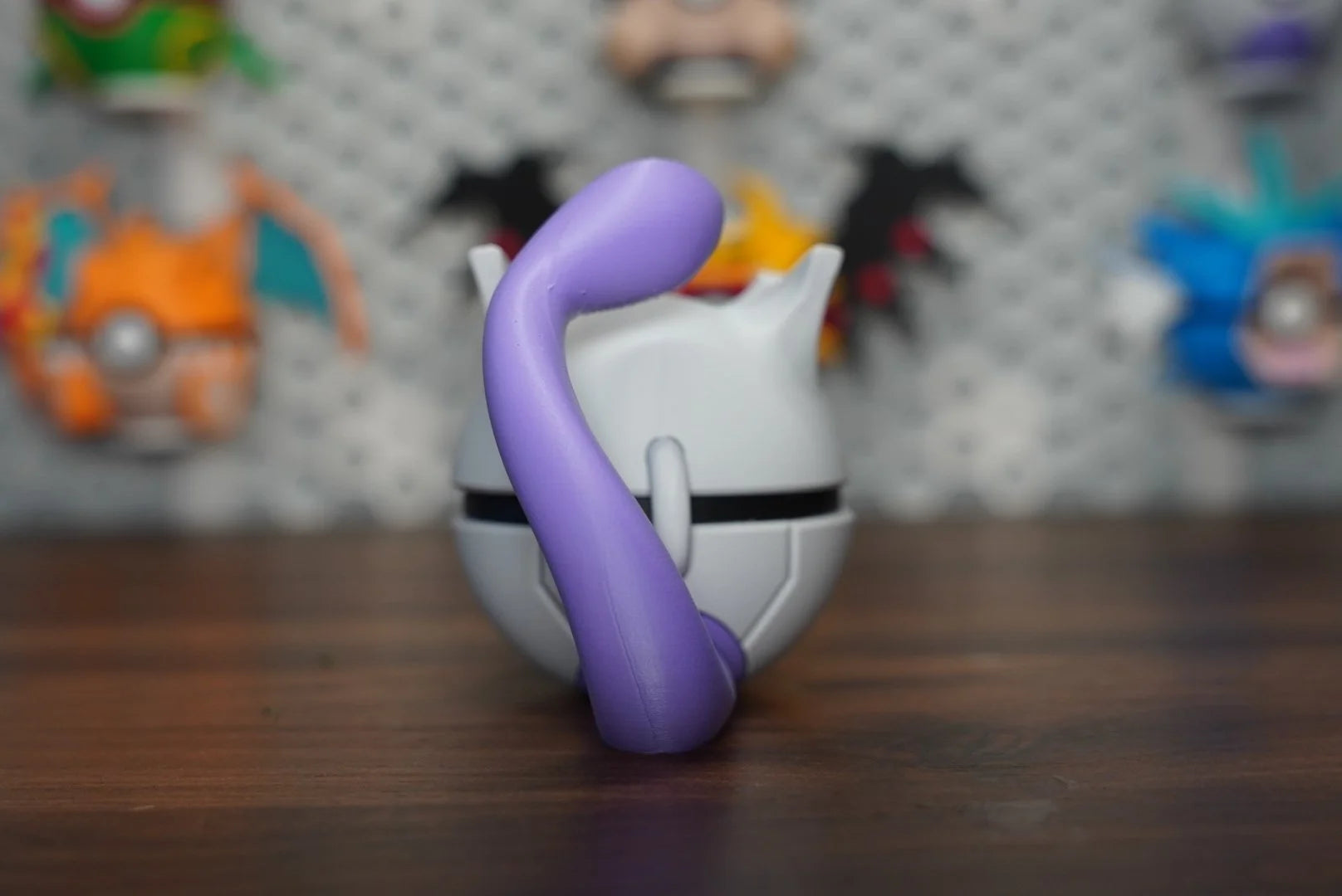 Pokémon-Inspired 3D Printed Poké Ball – Mewtwo