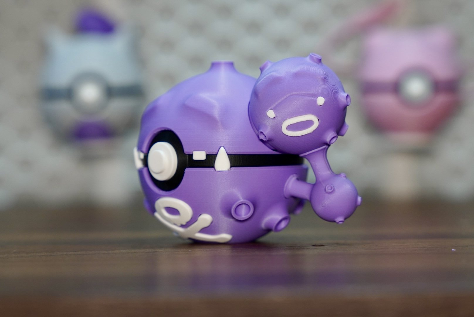 Pokémon-Inspired 3D Printed Poké Ball – Weezing