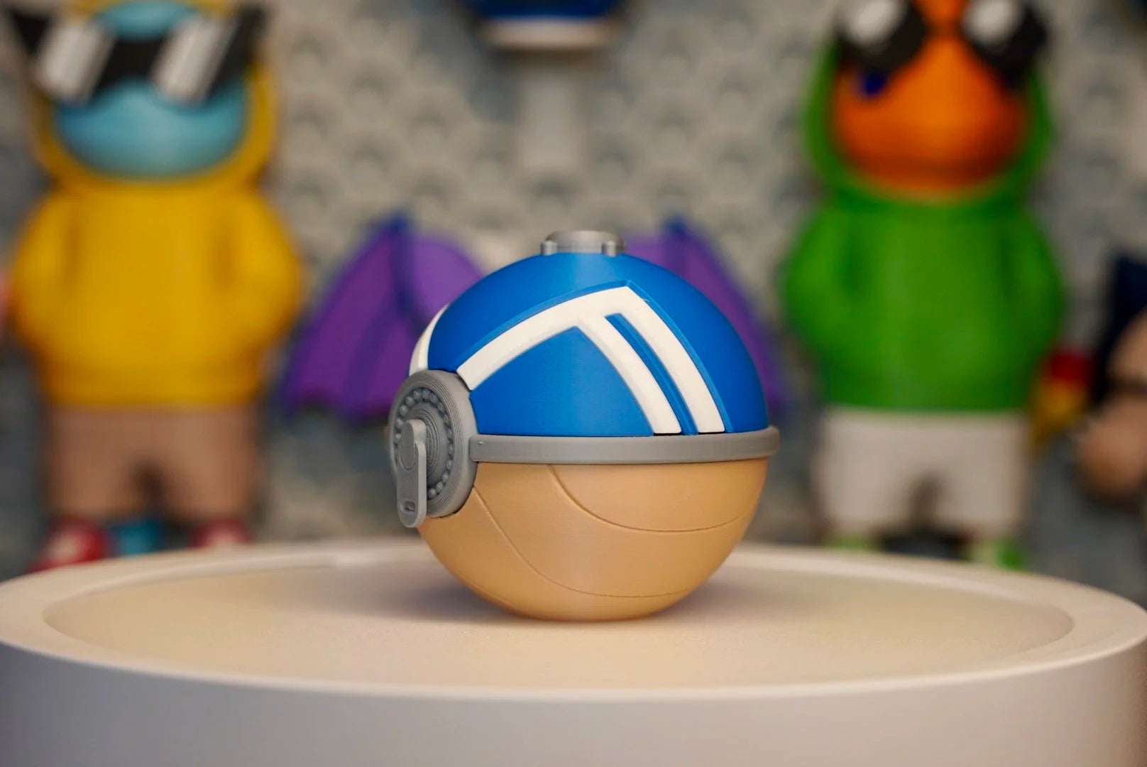 Hisui Feather Ball – Pokémon Inspired Display Prop | 3D Printed Poké Ball Replic