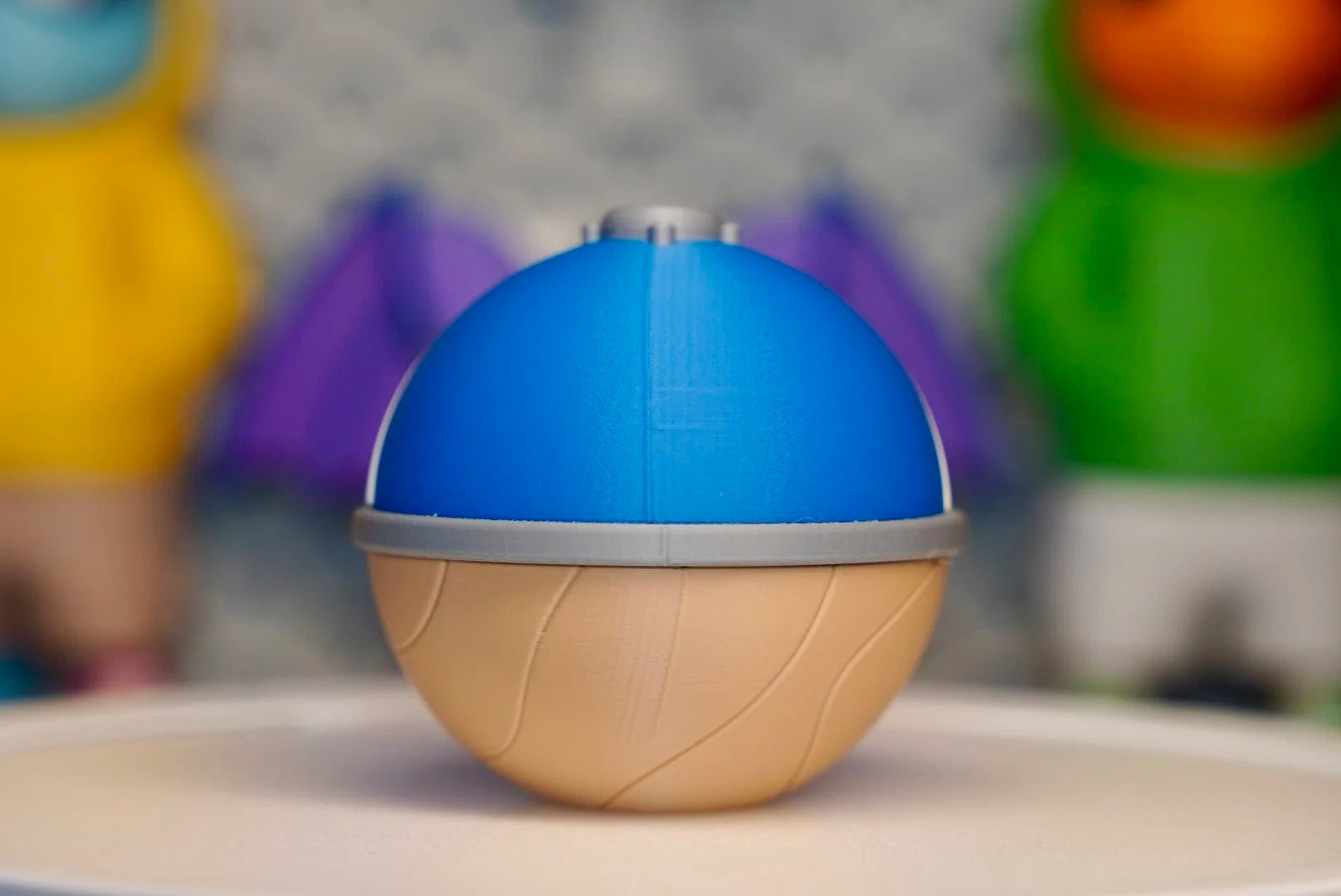 Hisui Feather Ball – Pokémon Inspired Display Prop | 3D Printed Poké Ball Replic