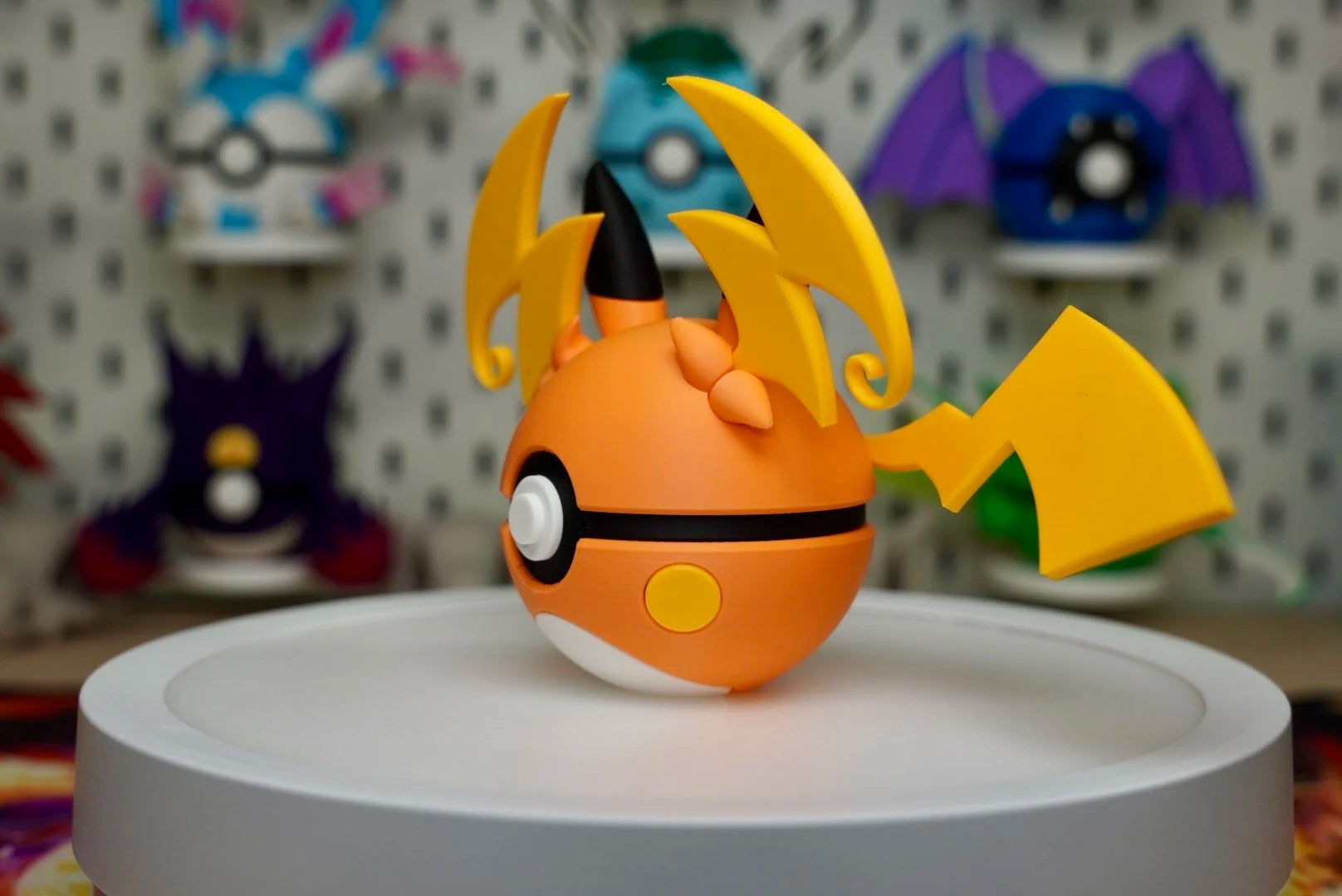 Pokémon-Inspired 3D Printed Poké Ball – Mega Raichu Y