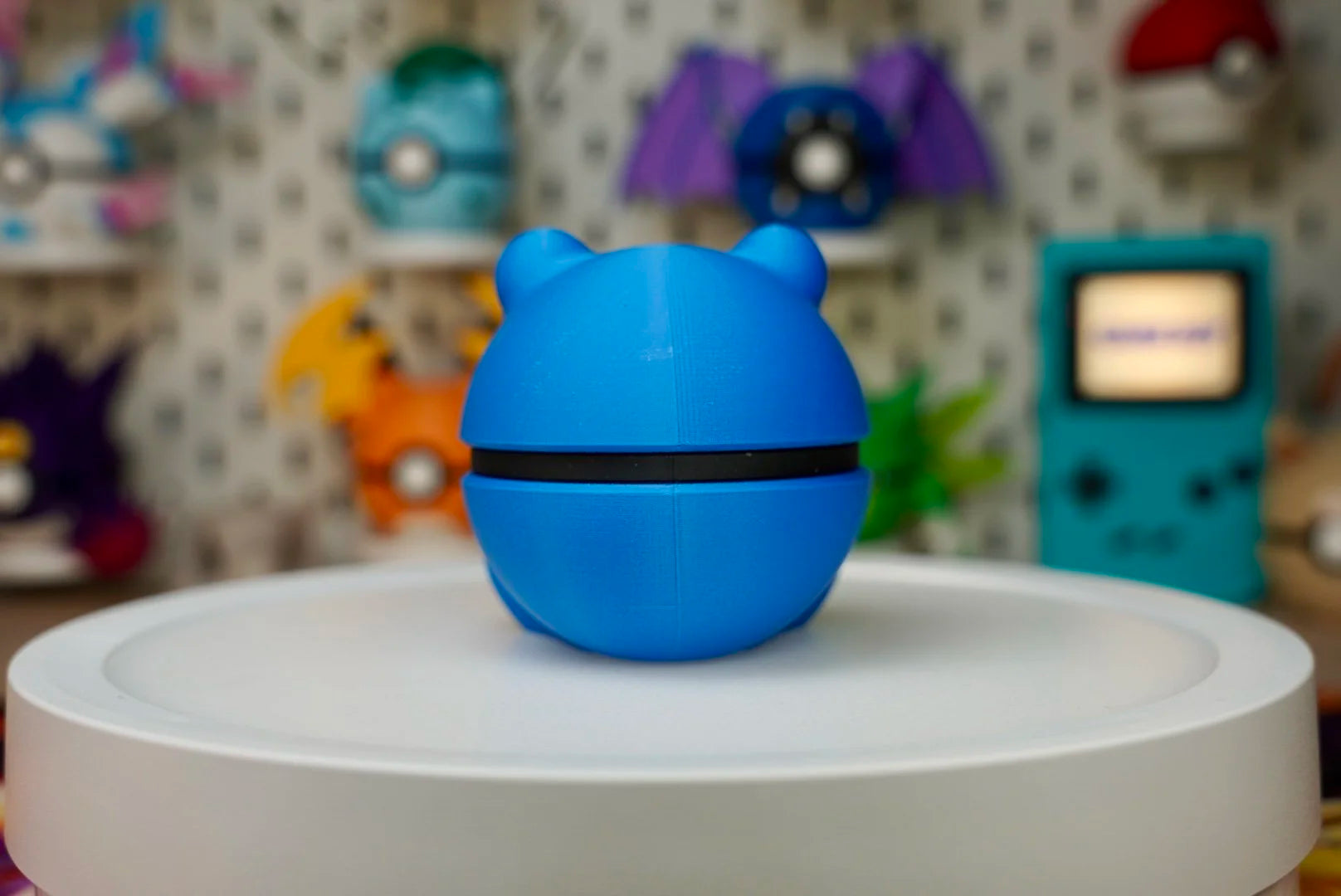 Poliwhirl Poké Ball Replica – 3D Printed Pokémon Display Collectible