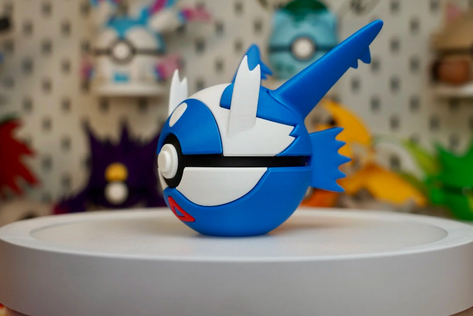 Latios Poké Ball Replica – 3D Printed Pokémon Display Collectible (Copy)