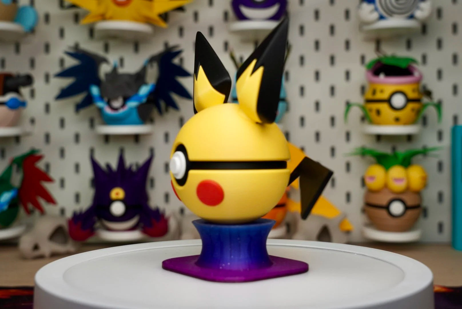 Pokémon-Inspired 3D Printed Poké Ball – Pichu