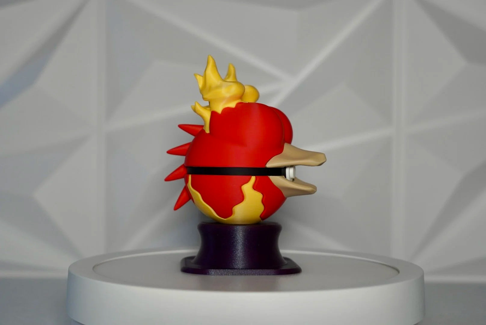 Pokémon-Inspired 3D Printed Poké Ball – Magmar