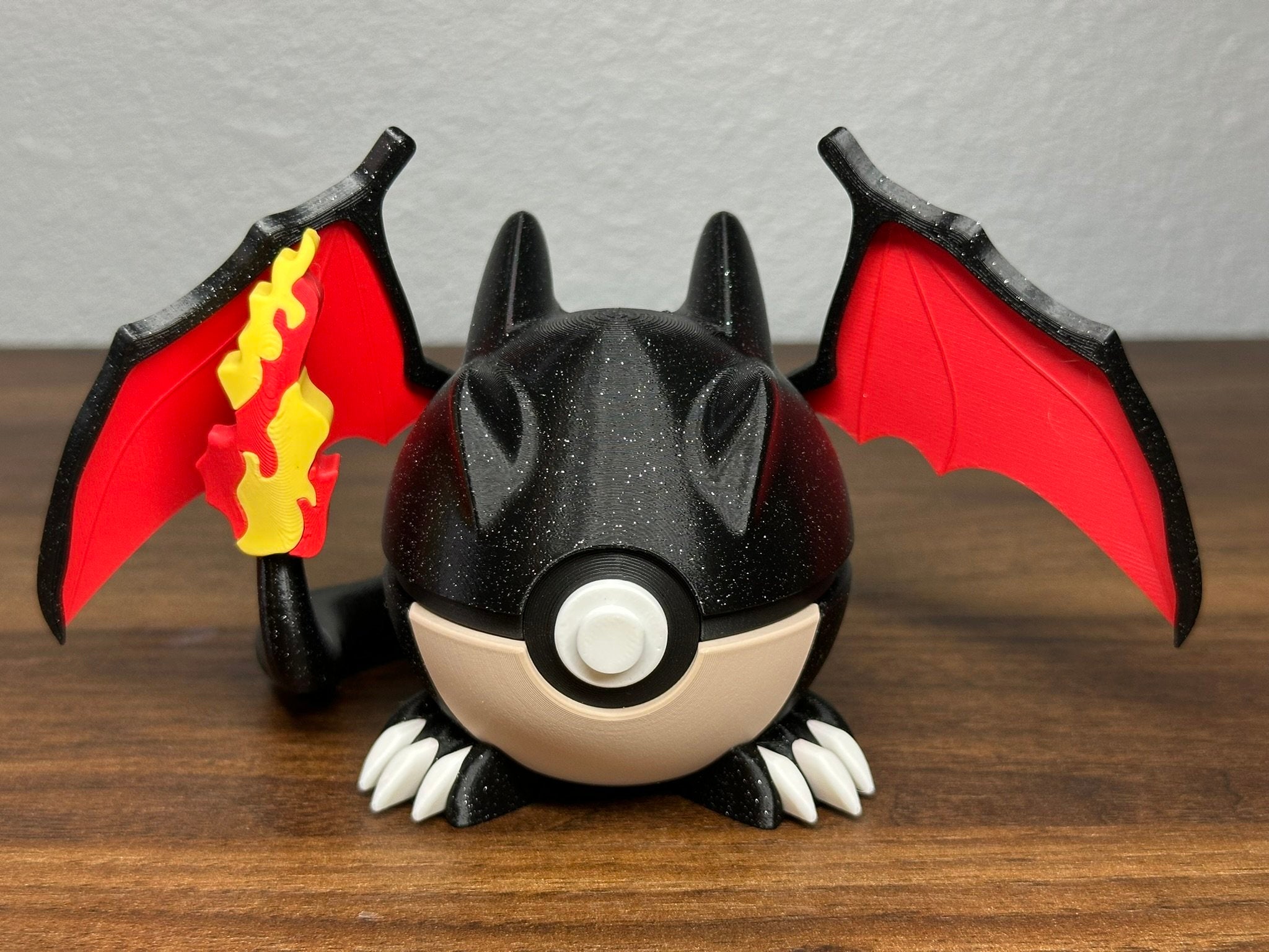 Pokémon-Inspired 3D Printed Poké Ball – Charizard